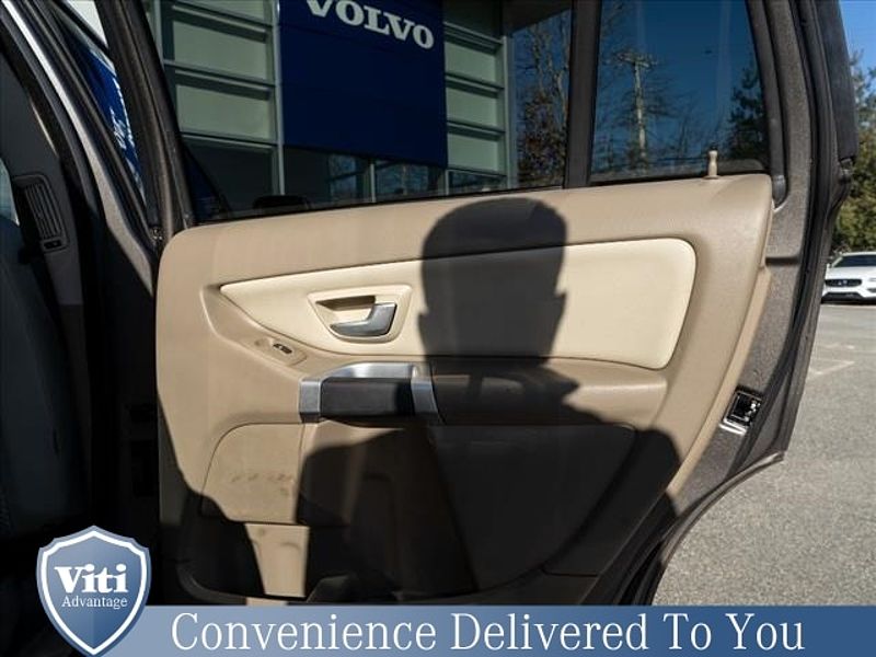 Volvo  XC90 3.2 All Wheel Drive Automatic